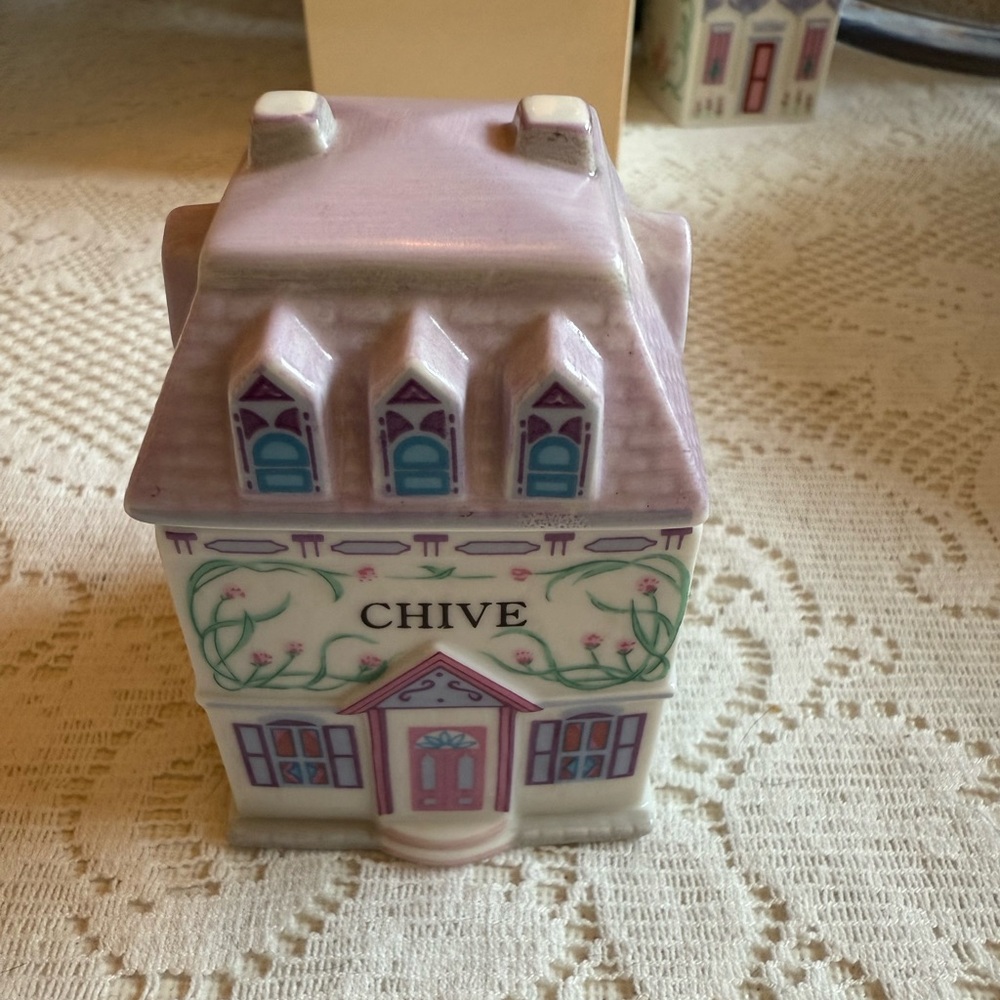 Lenox Spice Village Fine Porcelain Decor chive